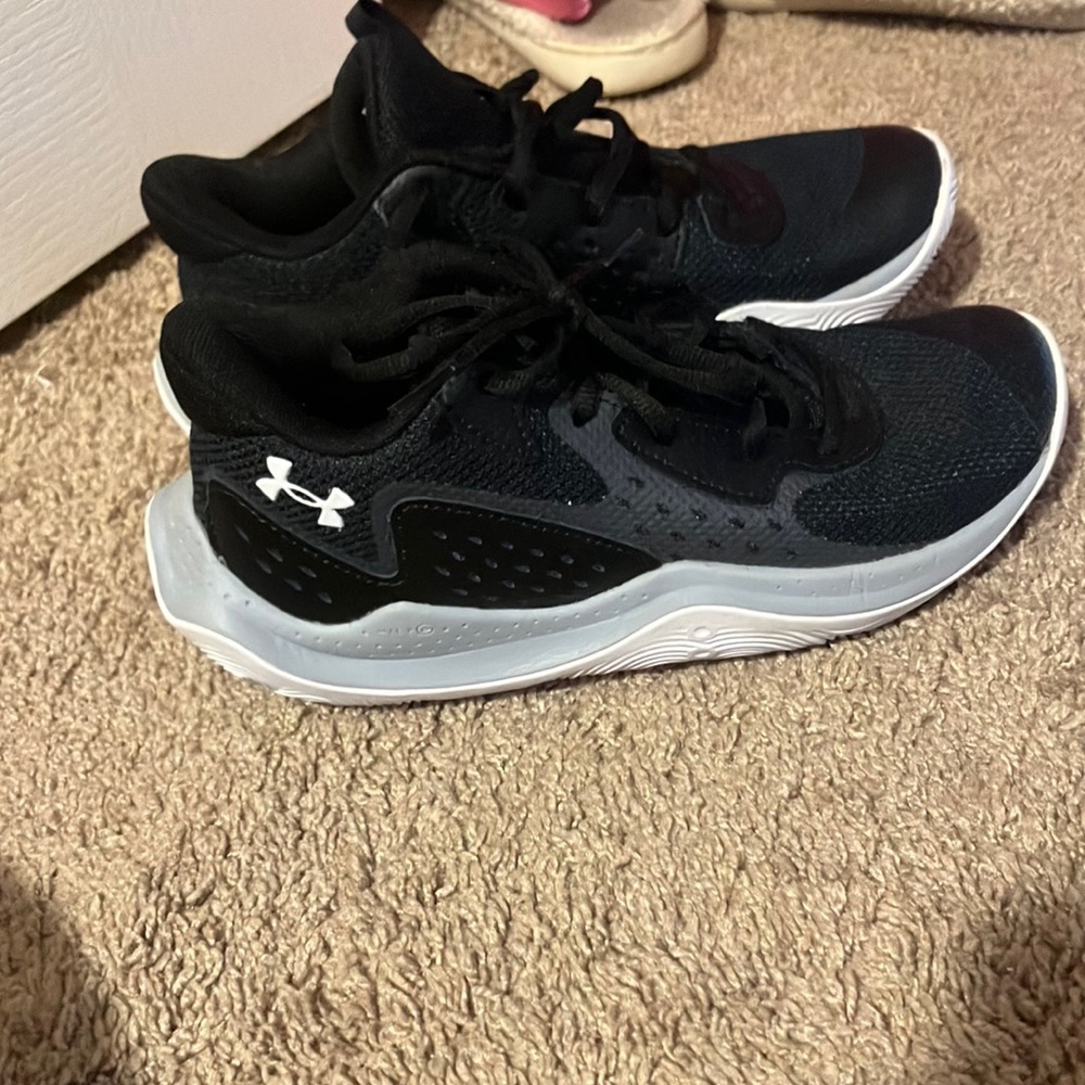 Under Armour Black and Gray Basketball Shoes